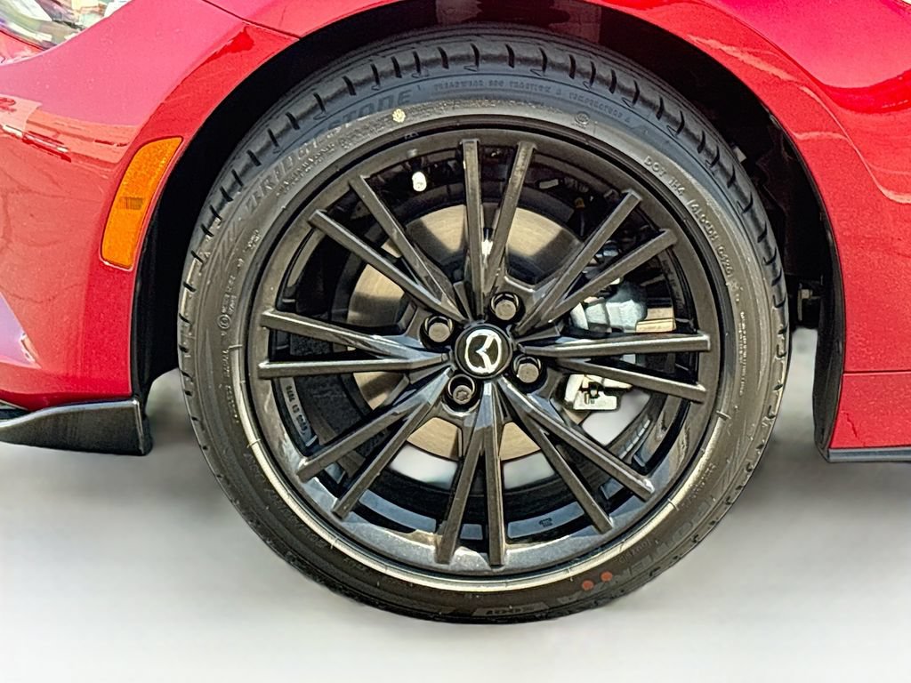 Used 2026 MAZDA MX-5 Miata Club RWD image 25