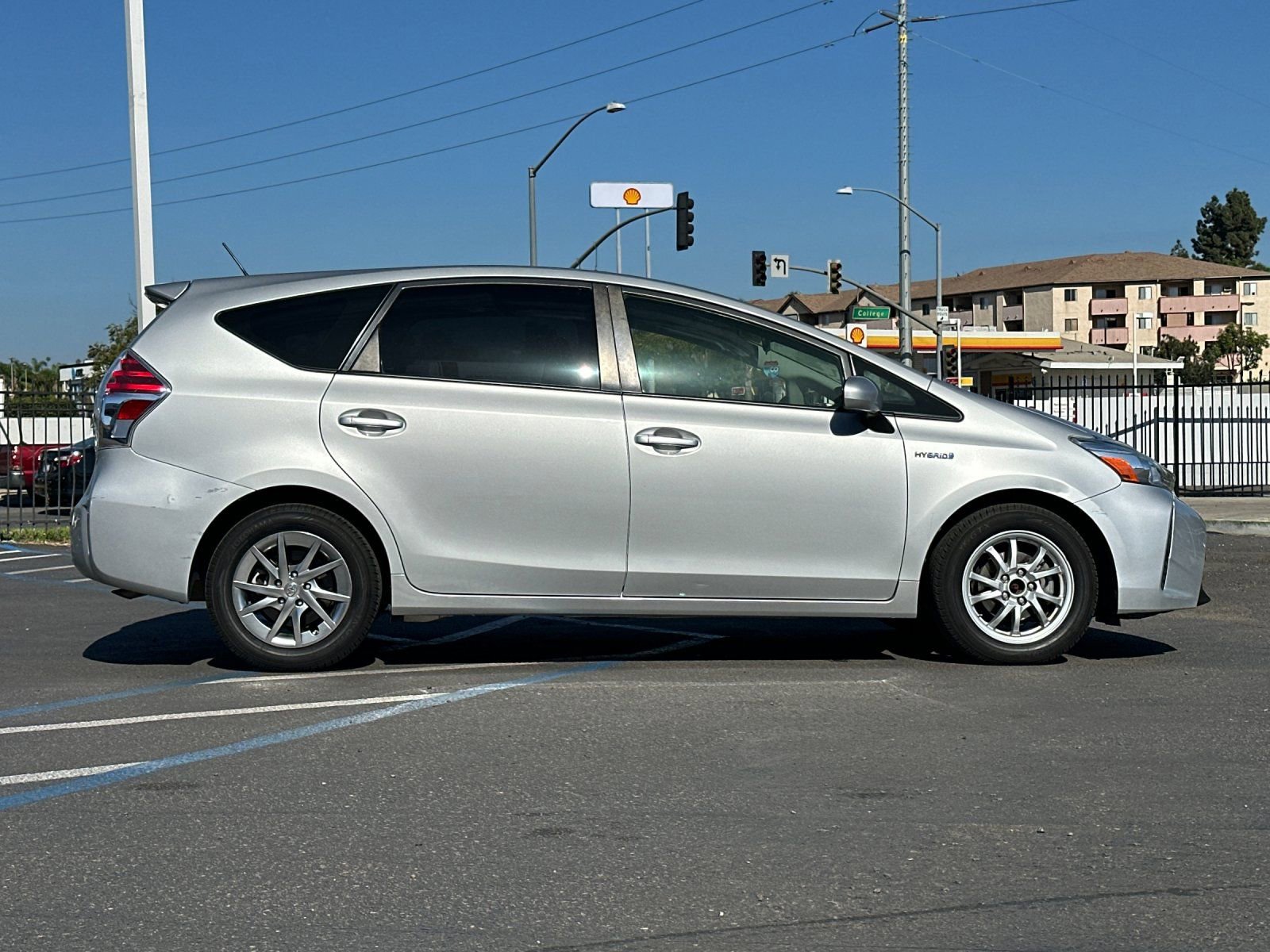 Used 2015 Toyota Prius V Two image 6