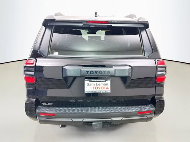 Used 2025 Toyota 4Runner TRD Off-Road image 6