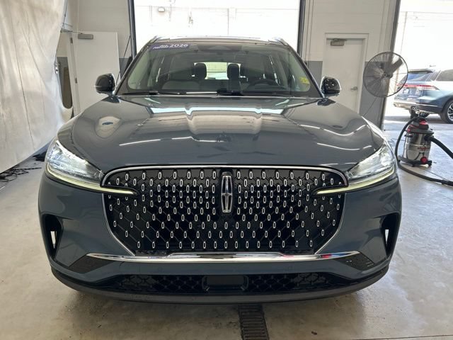 New 2026 Lincoln Aviator AWD image 2