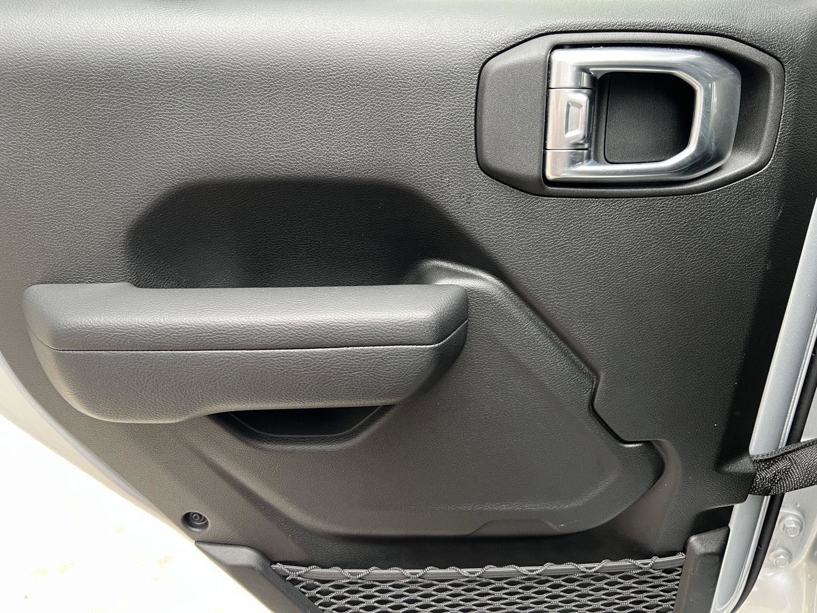 Used 2024 Jeep Wrangler Sport S w/ Convenience Group image 17