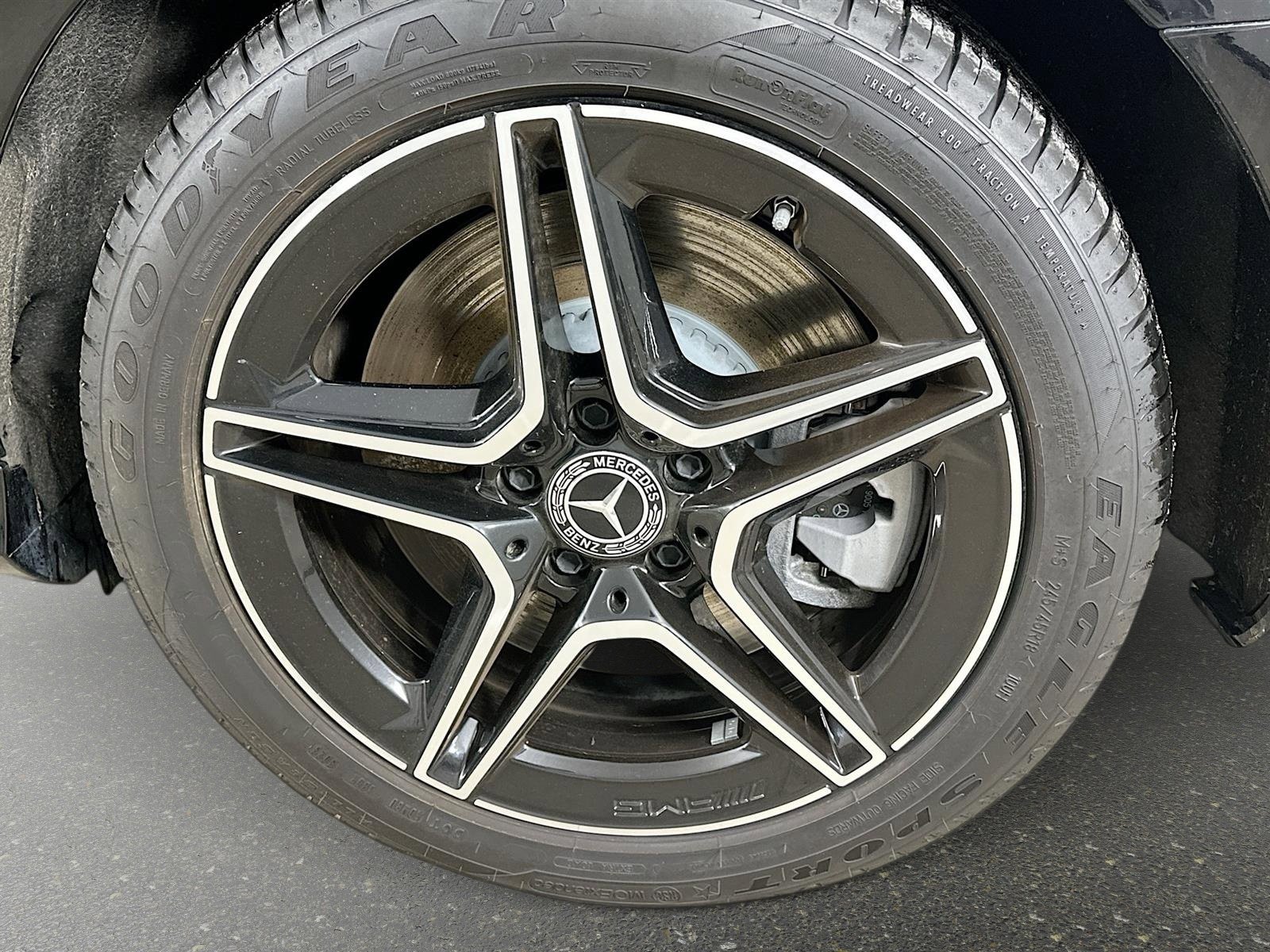 Certified 2022 Mercedes-Benz E 450 E 450 image 37