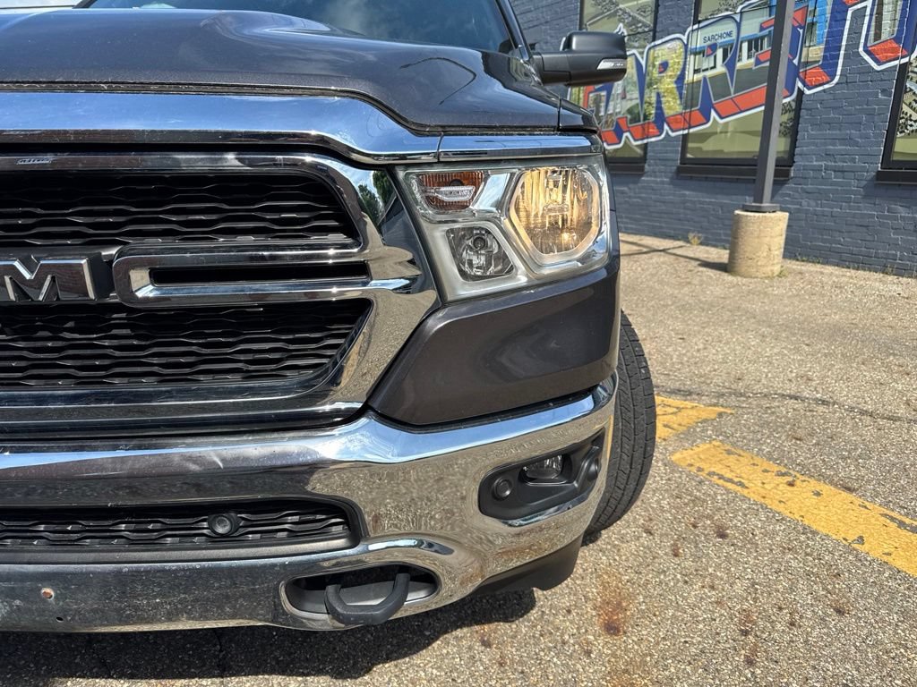 Used 2022 RAM 1500 Big Horn AWD/4WD image 3