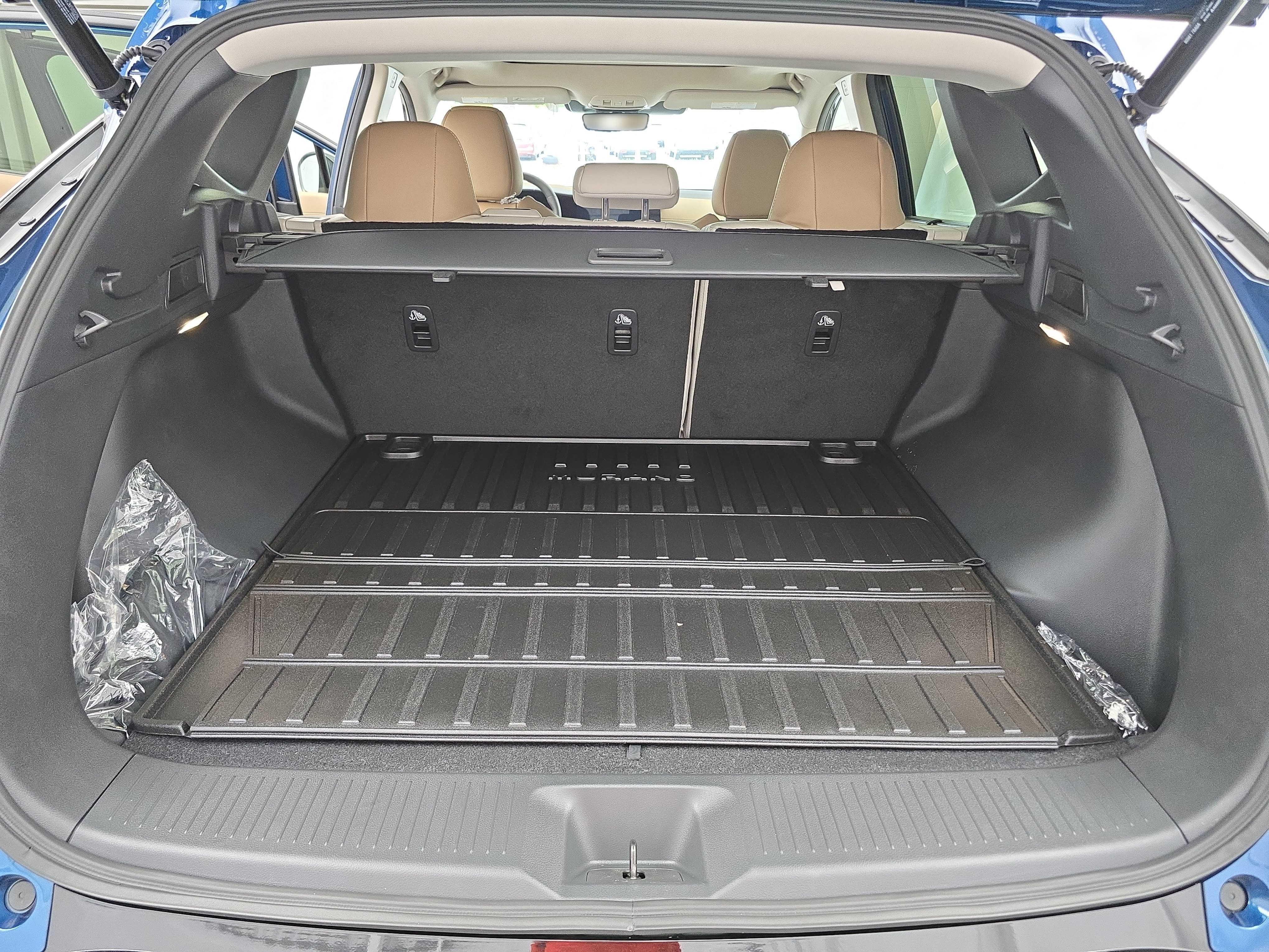 New 2026 Nissan Murano Platinum w/ Cargo Package AWD/4WD image 12