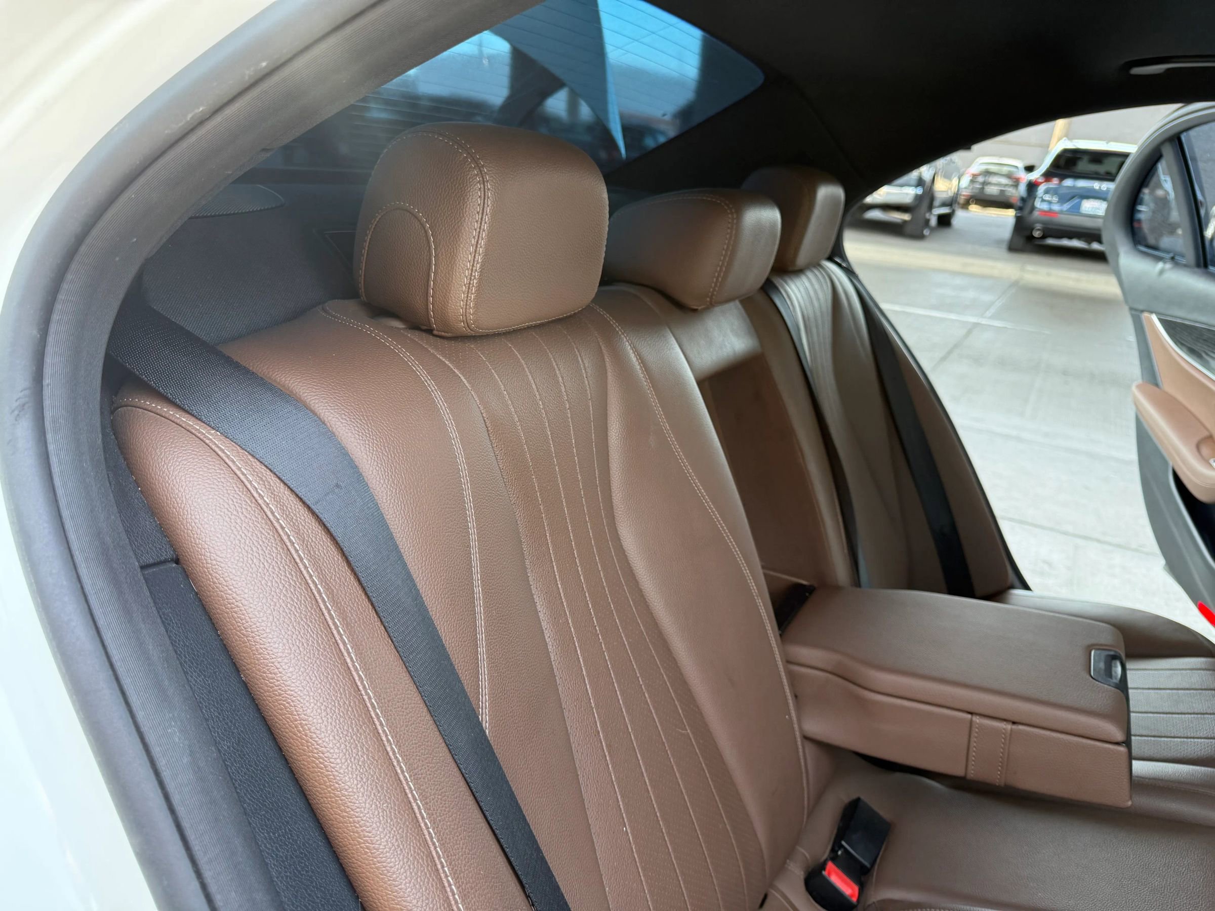 Used 2017 Mercedes-Benz E 300 image 16