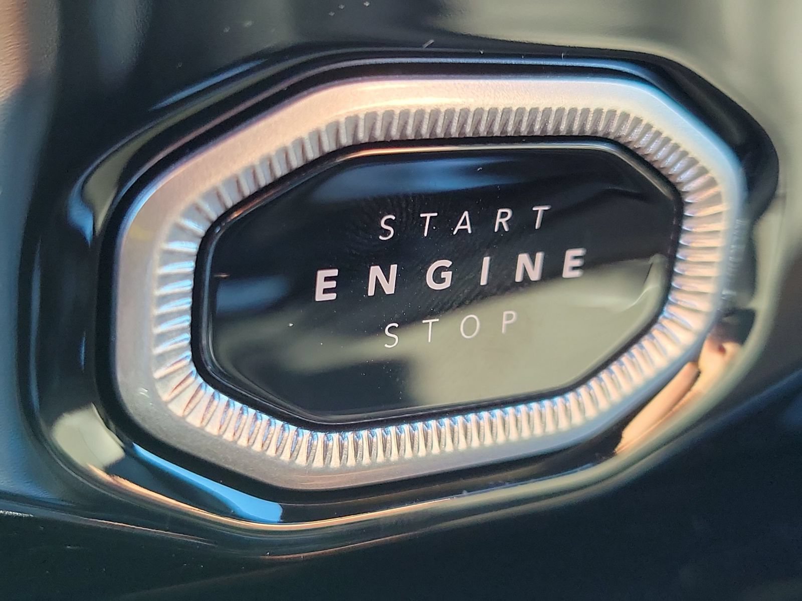 New 2027 Jeep Grand Cherokee Altitude RWD image 20