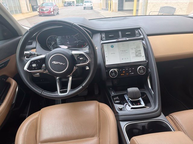 Used 2022 Jaguar E-PACE AWD/4WD image 17