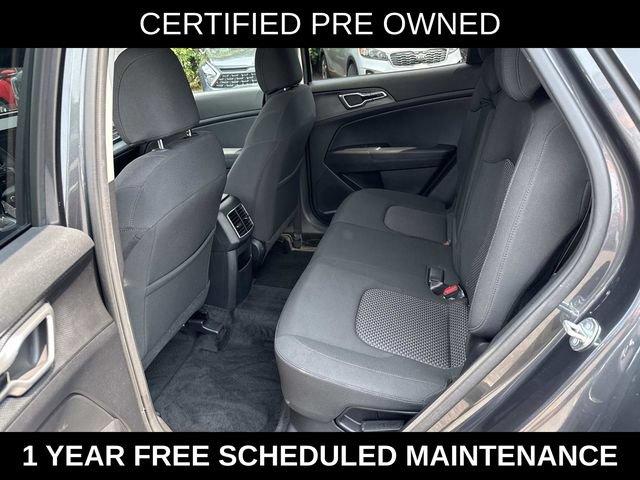 Used 2023 Kia Sportage LX AWD/4WD image 16