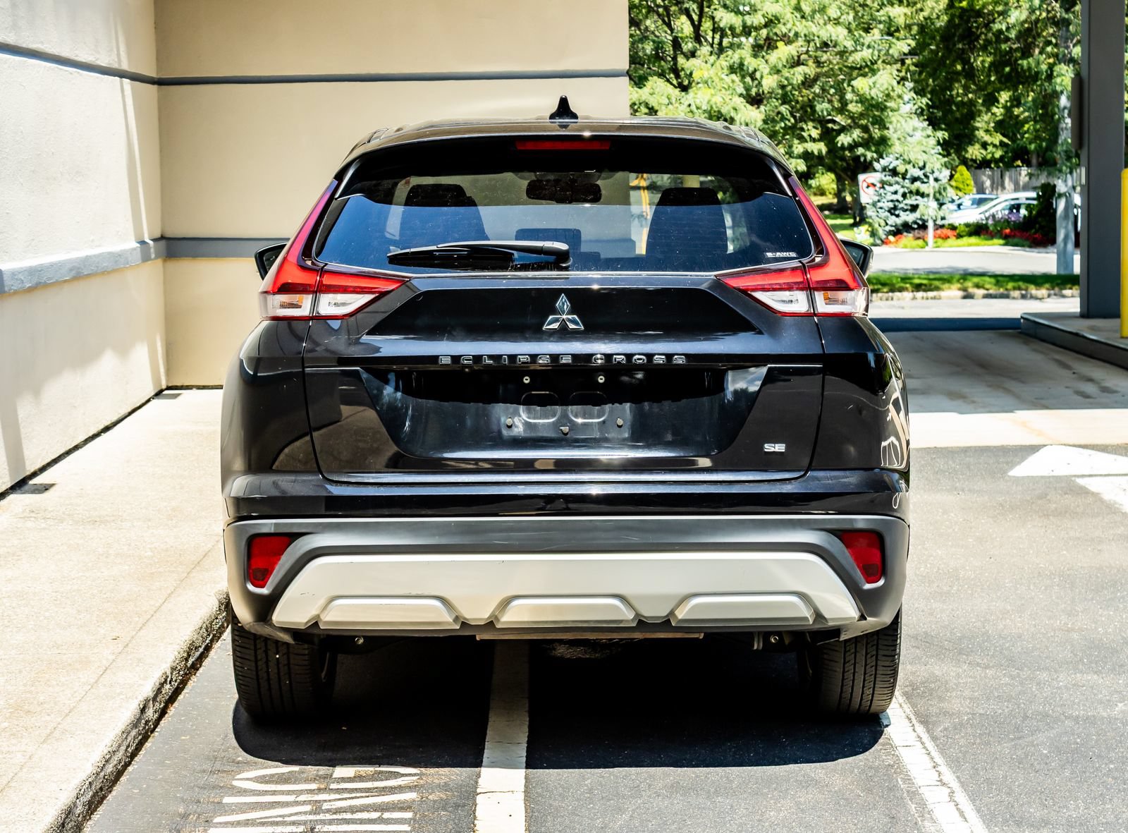 Used 2023 Mitsubishi Eclipse Cross SE AWD/4WD image 6