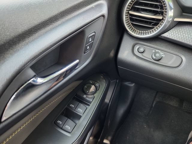 New 2026 Chevrolet Trax ACTIV w/ Driver Confidence Package FWD image 21
