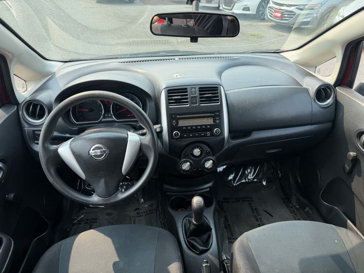 Used 2014 Nissan Versa Note S FWD image 10