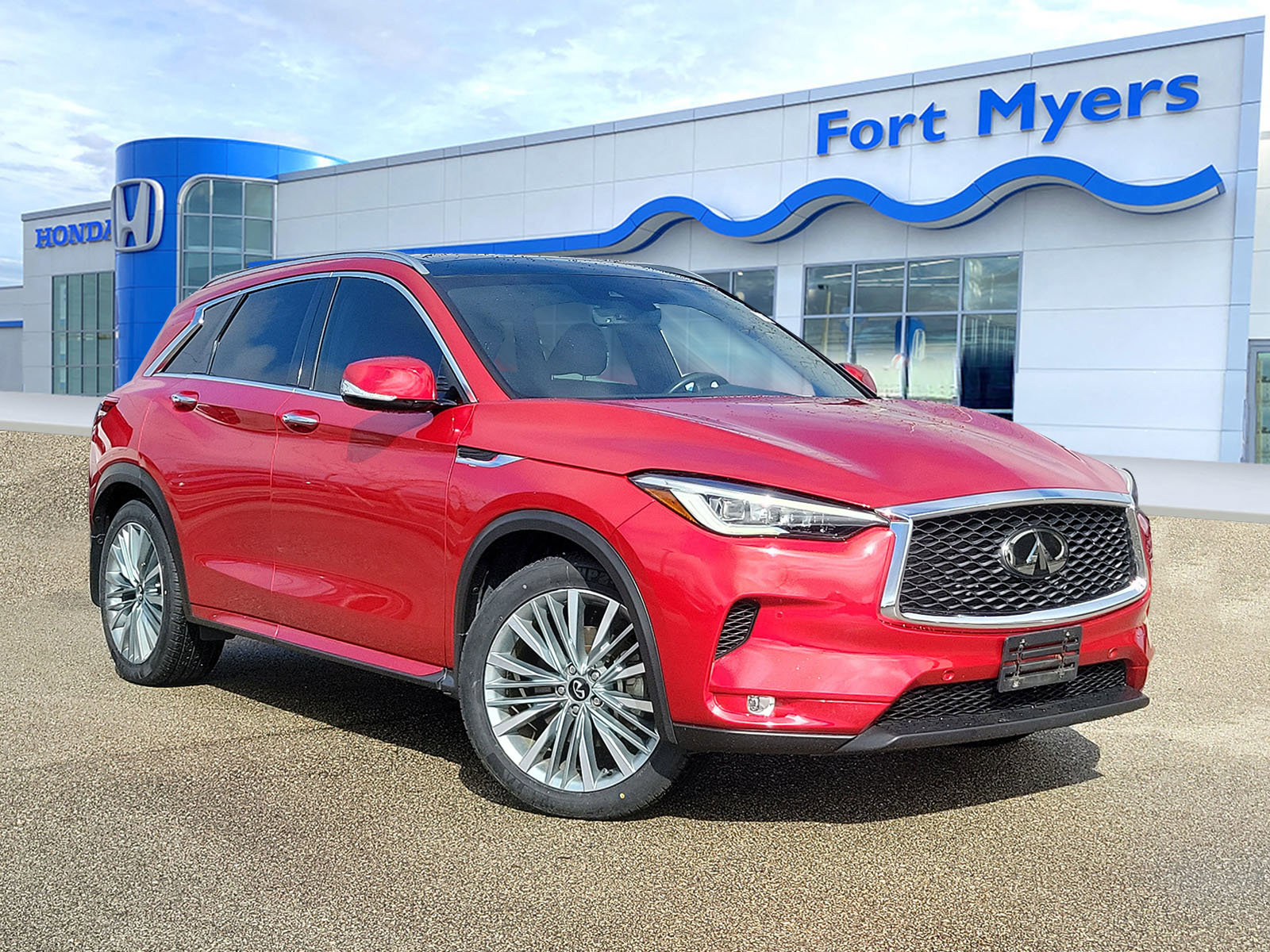 Used 2023 INFINITI QX50 Autograph image 1