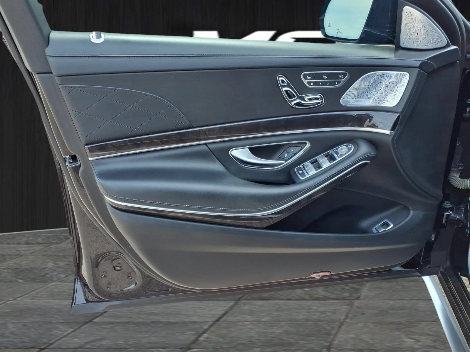 Used 2016 Mercedes-Benz S 63 AMG 4MATIC Sedan image 22