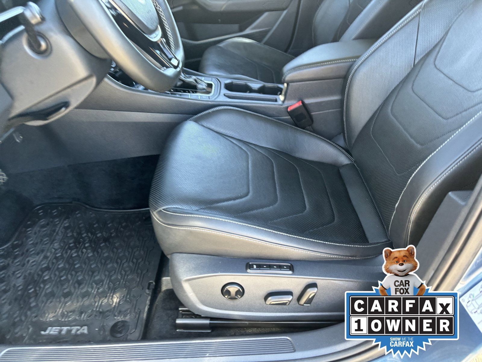 Used 2021 Volkswagen Jetta SEL Premium FWD image 22