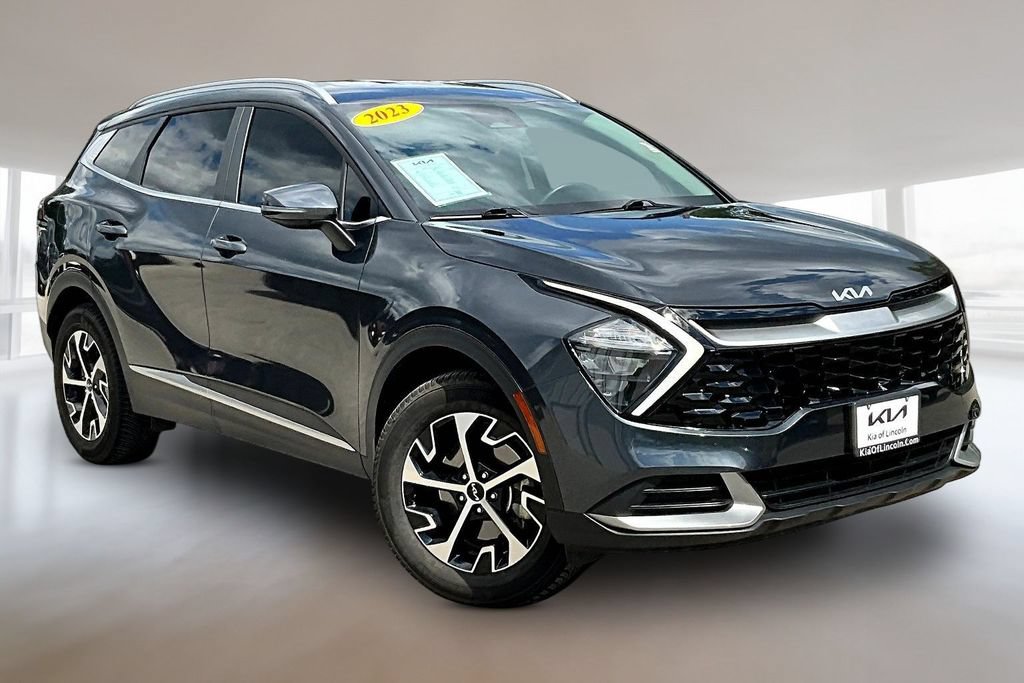 Certified 2023 Kia Sportage EX AWD/4WD image 3