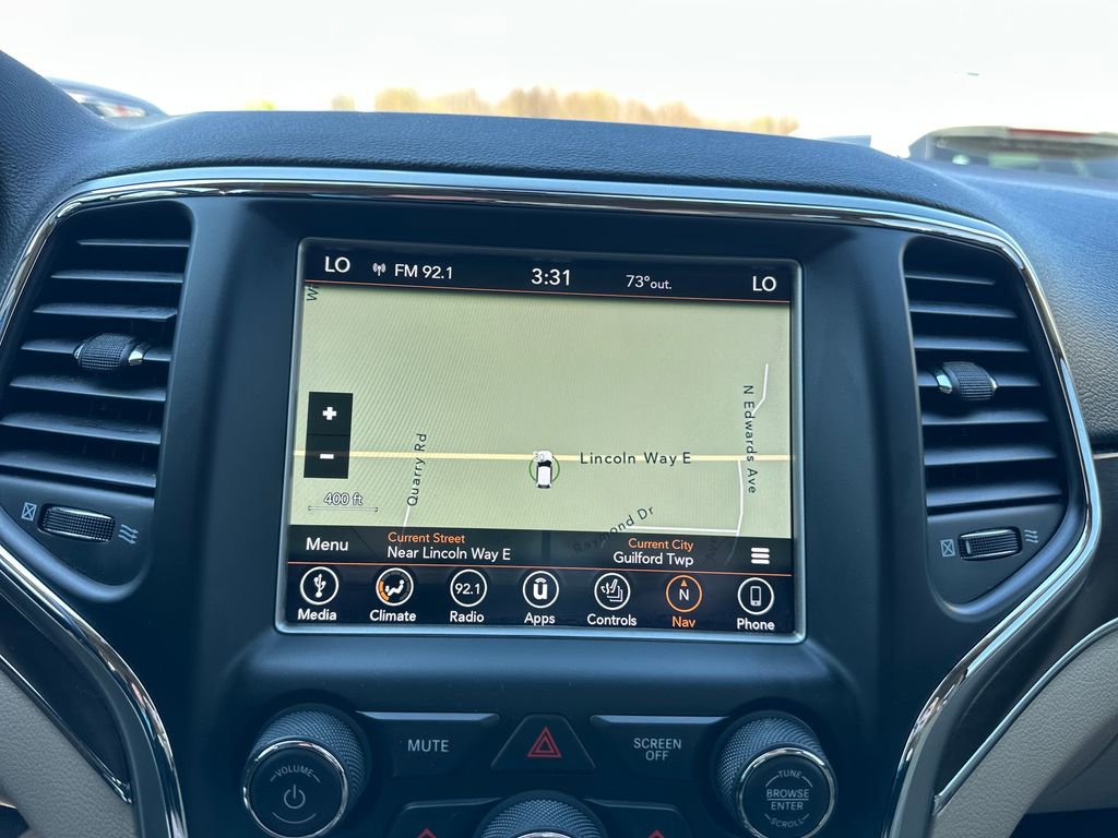 Used 2018 Jeep Grand Cherokee Limited image 24