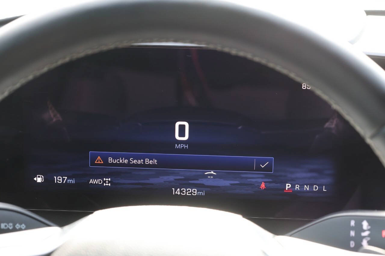Used 2025 Chevrolet Traverse Z71 AWD/4WD image 18