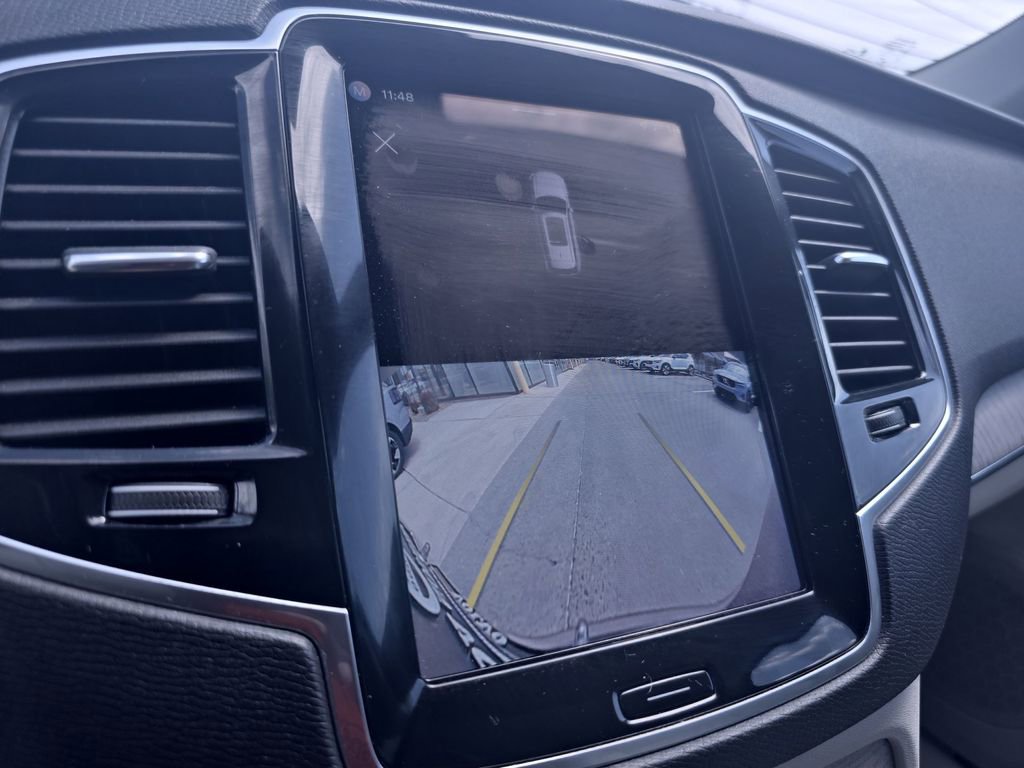 Used 2023 Volvo XC90 B6 Plus w/ Protection Package AWD/4WD image 28