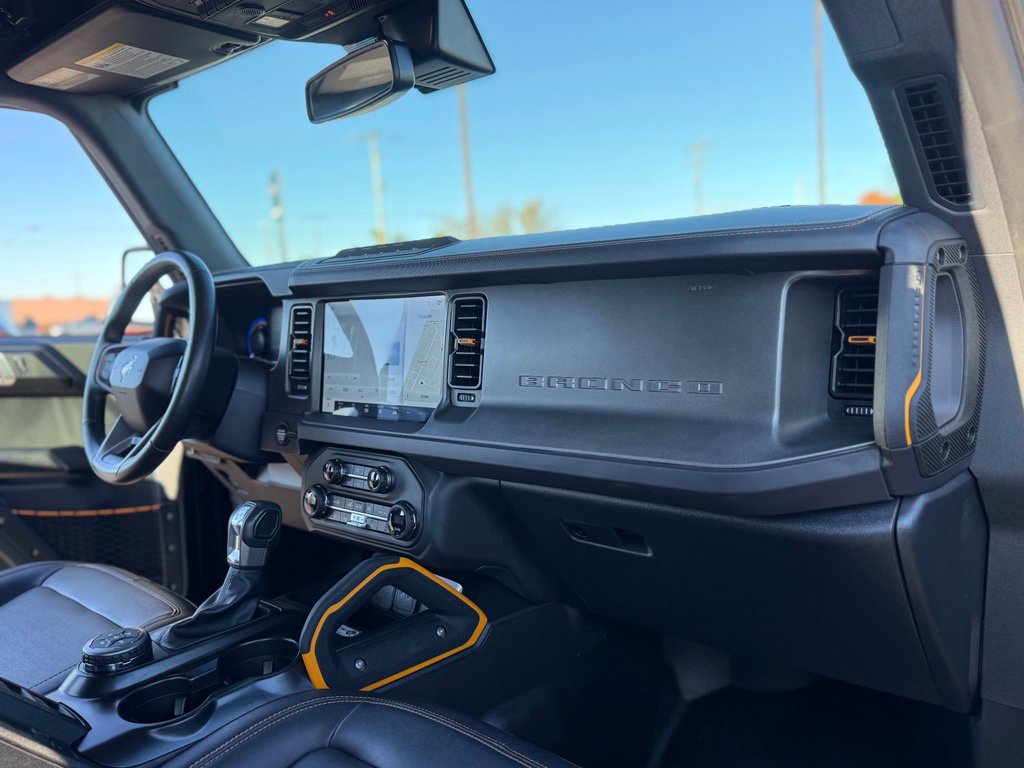 Certified 2024 Ford Bronco Badlands AWD/4WD image 15