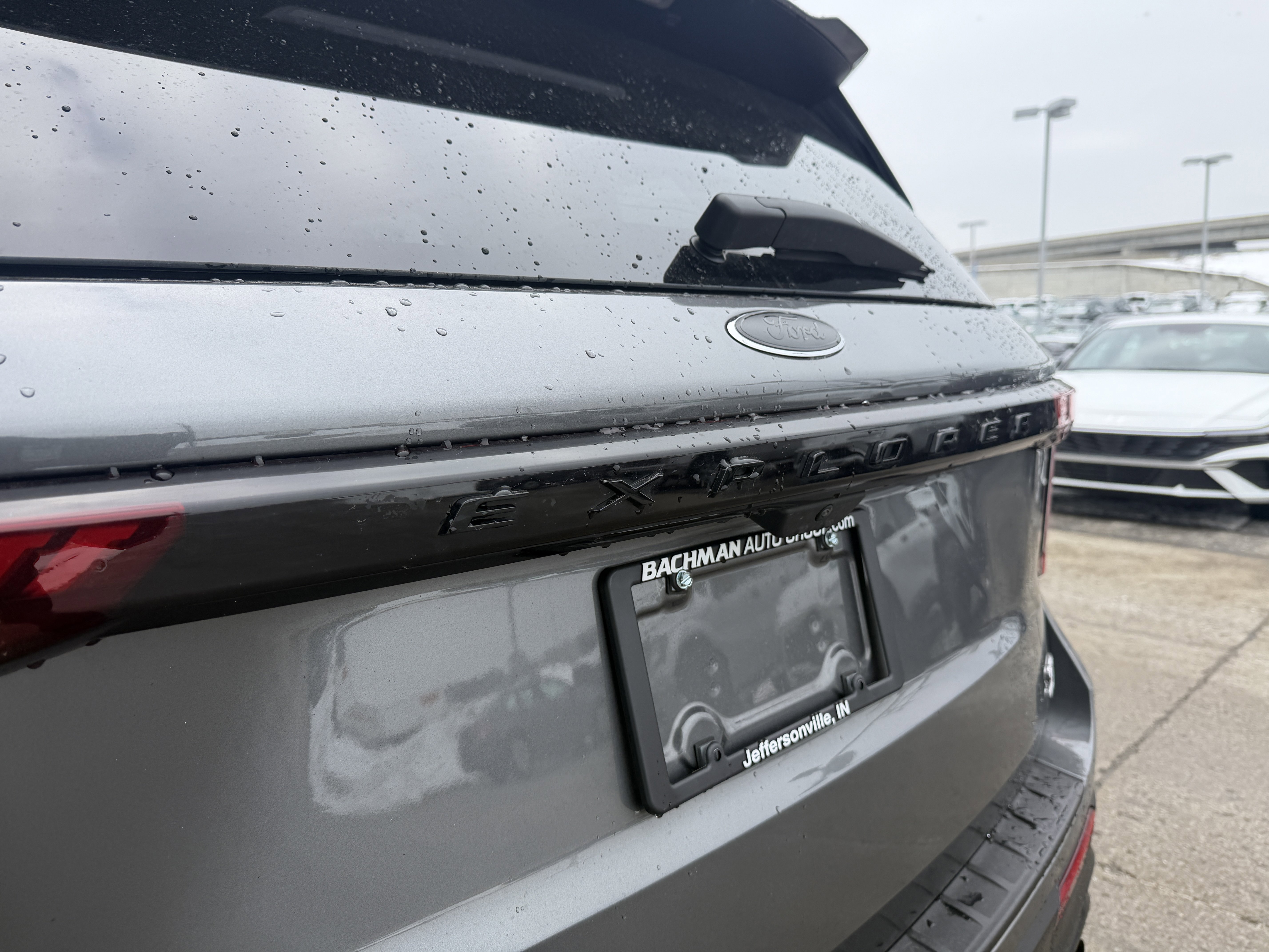 Used 2025 Ford Explorer ST image 9