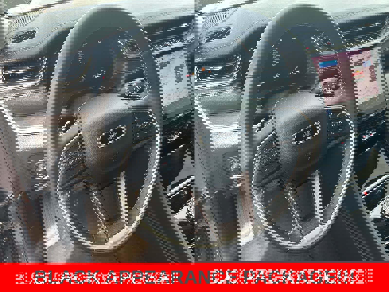 Used 2023 Jeep Grand Cherokee Limited w/ Black Appearance Package image 30