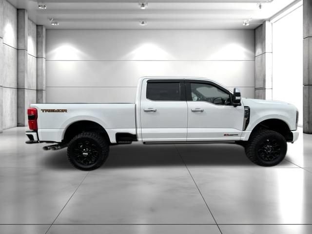 Used 2024 Ford F350 Platinum w/ Tremor Off-Road Package AWD/4WD image 9