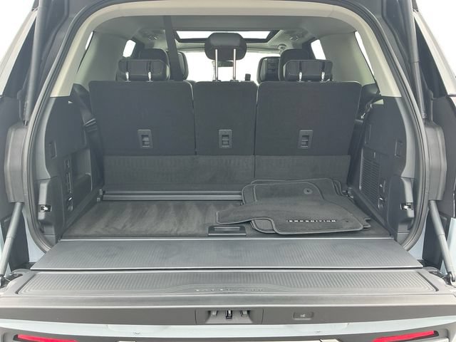 Certified 2026 Ford Expedition Platinum w/ Driver's Package AWD/4WD image 19