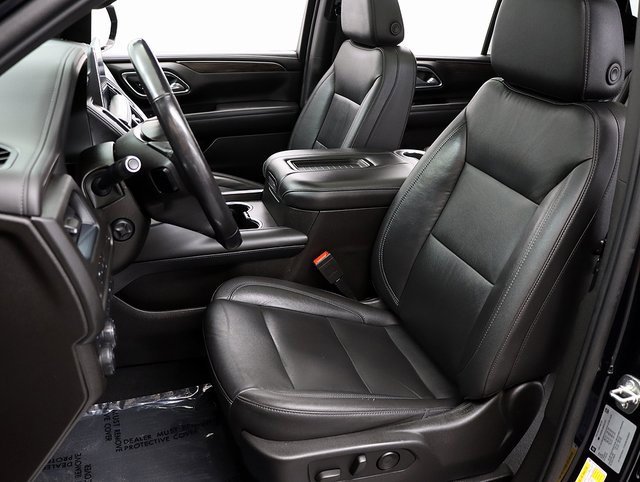 Used 2021 Chevrolet Tahoe LT w/ LT Signature Package image 9