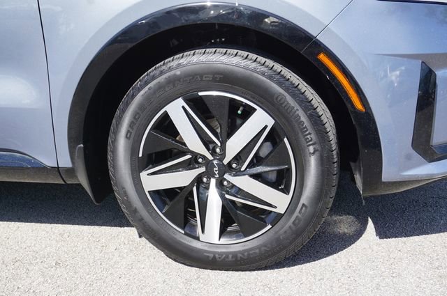 Used 2023 Kia Sorento EX w/ Panoramic Sunroof Package FWD image 20