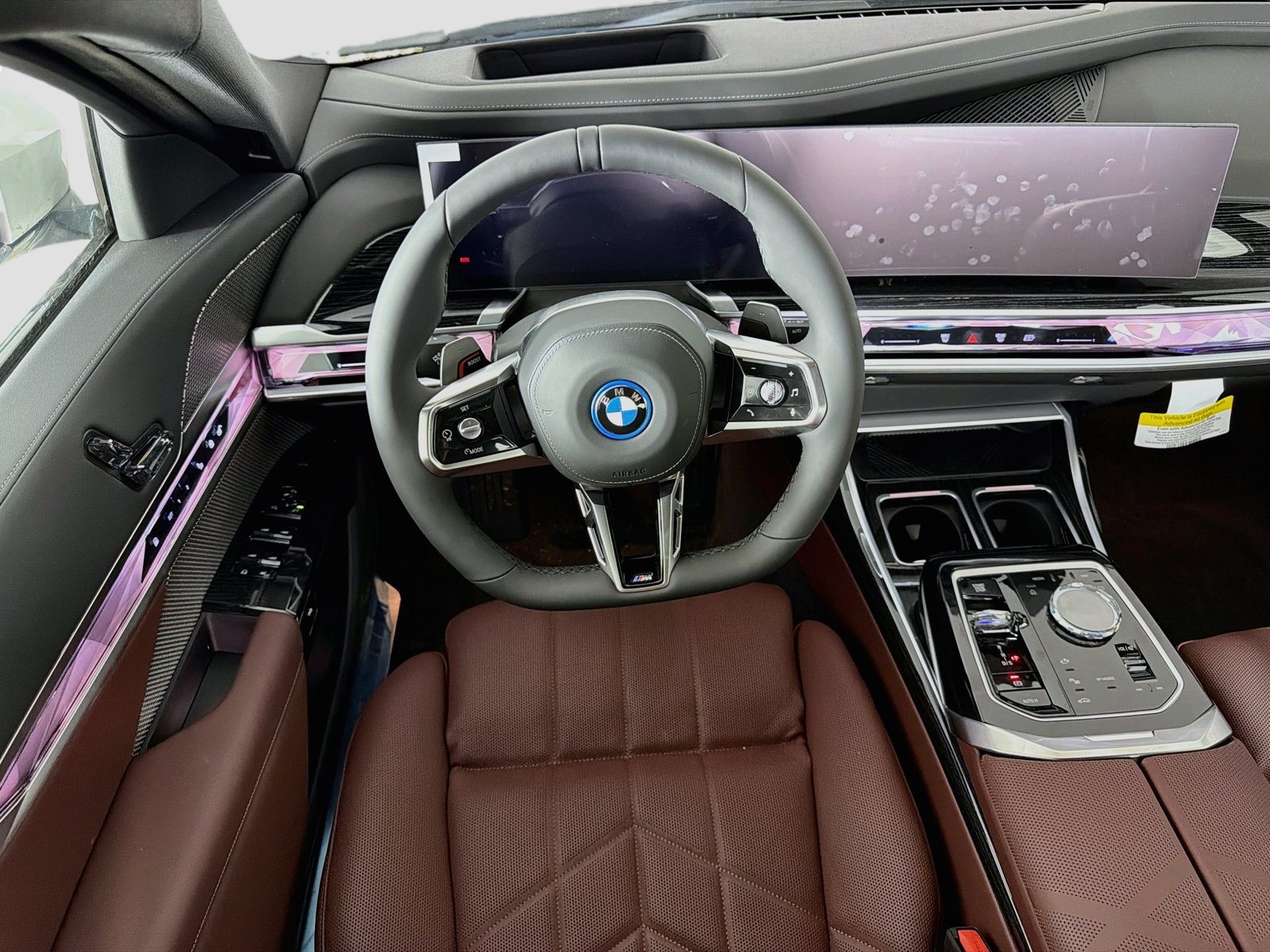 New 2026 BMW 750e xDrive w/ Premium Package AWD/4WD image 24