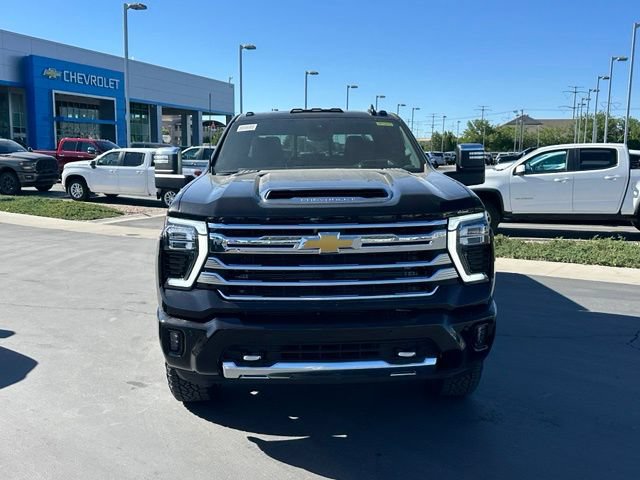 New 2026 Chevrolet Silverado 3500 High Country w/ High Country Premium Package AWD/4WD image 11
