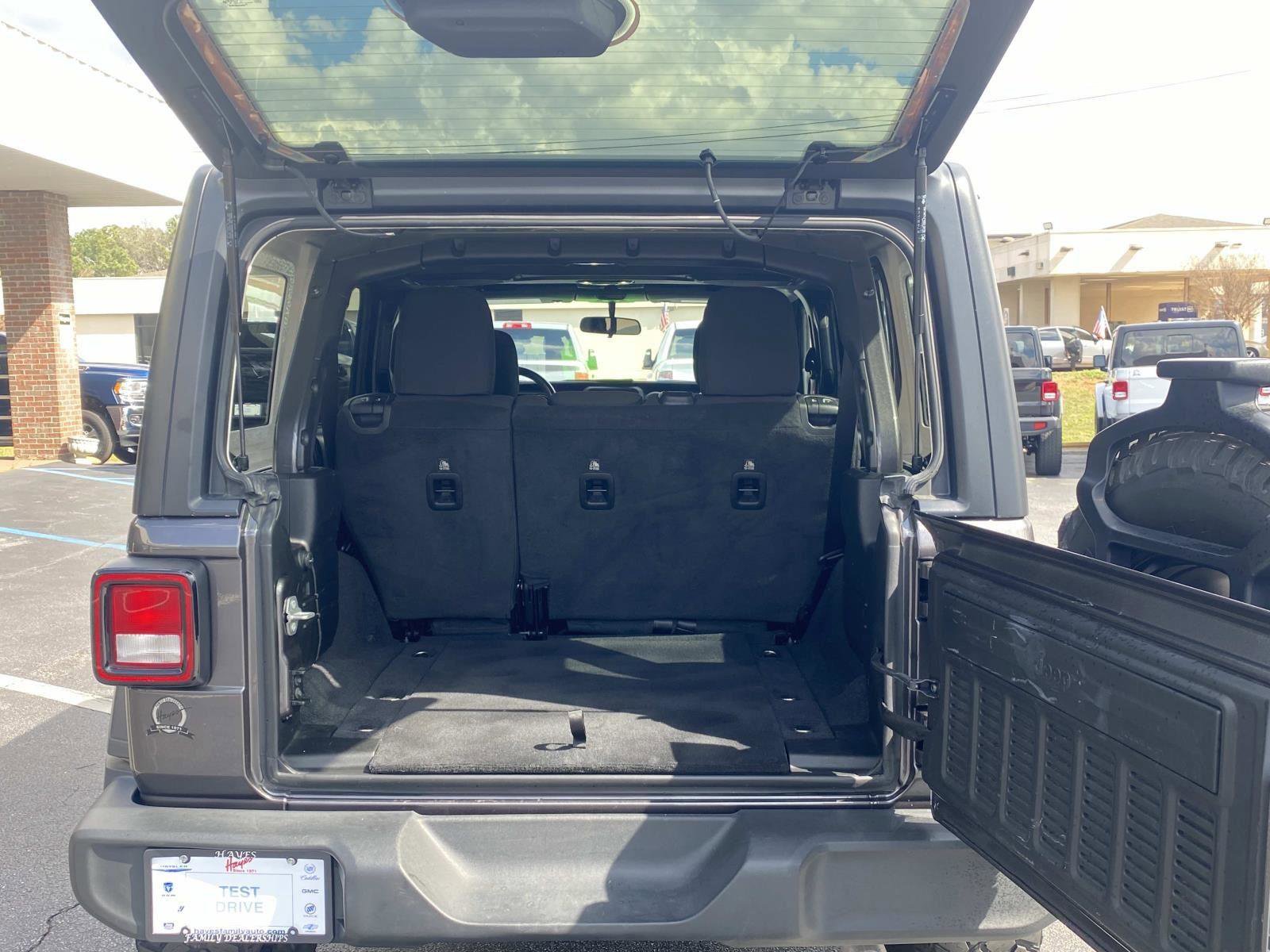 Certified 2021 Jeep Wrangler Unlimited Sport image 6