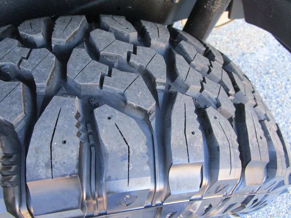 Used 2022 Jeep Wrangler Unlimited Rubicon w/ LED Lighting Group image 11