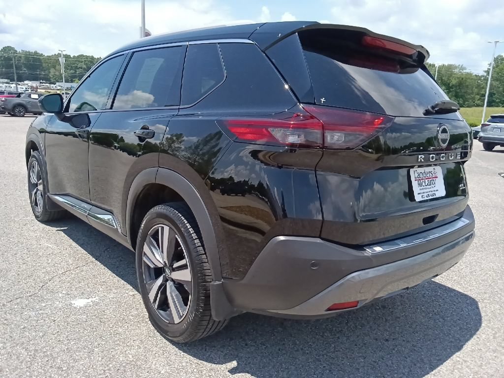 Used 2023 Nissan Rogue SL FWD image 5