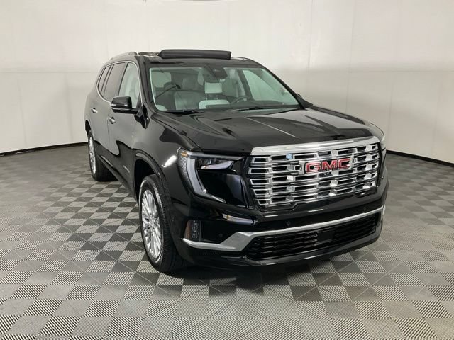 Used 2025 GMC Acadia Denali w/ Super Cruise Package FWD image 3