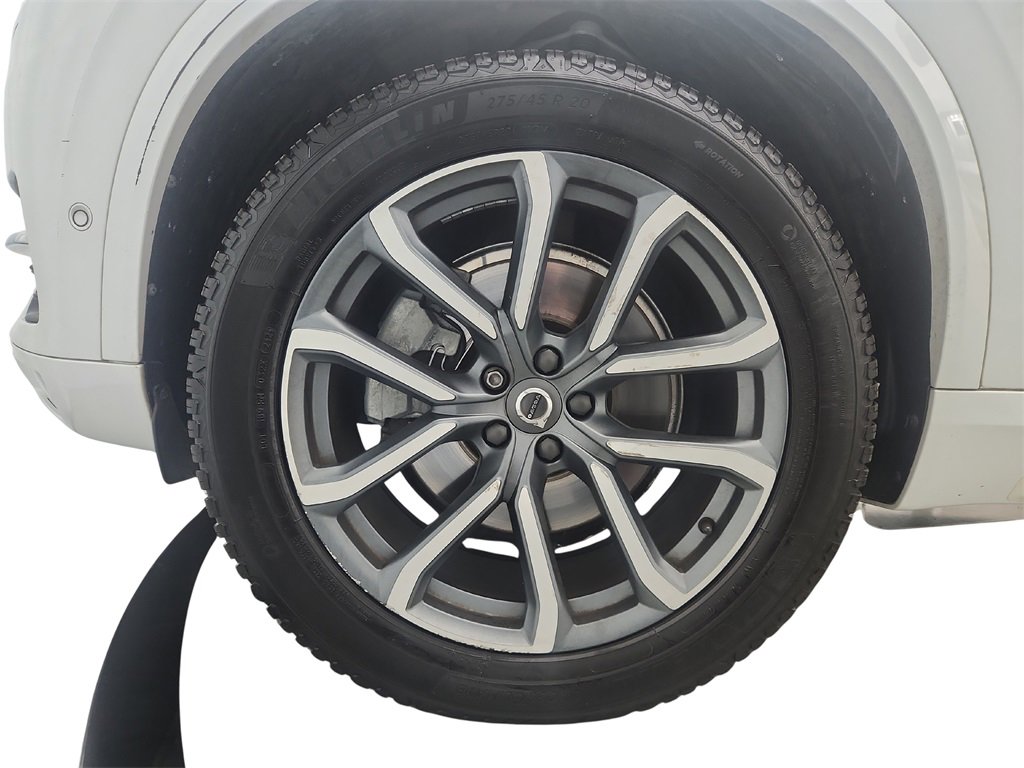 Used 2017 Volvo XC90 T6 Momentum w/ Vision Package image 41