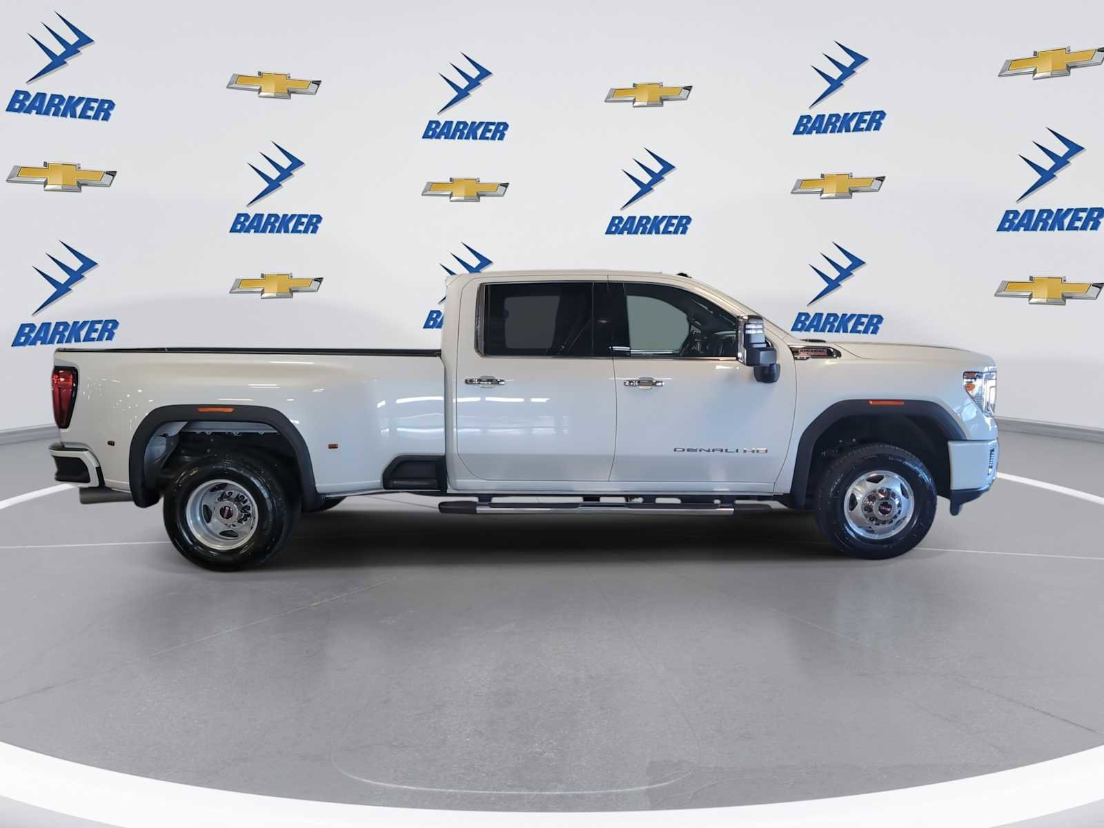 Used 2021 GMC Sierra 3500 Denali w/ Denali Ultimate Package image 9