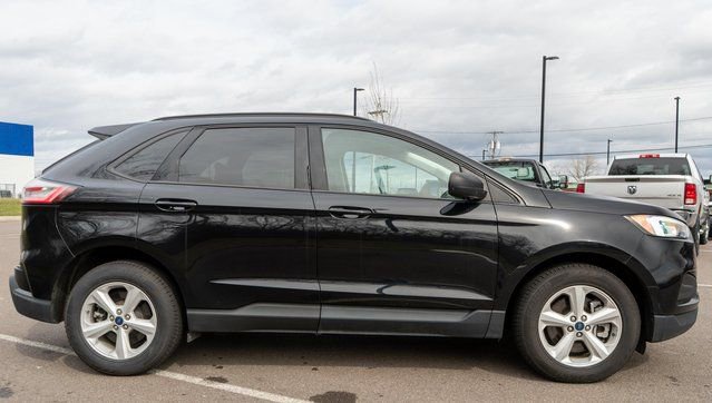 Used 2022 Ford Edge SE image 5