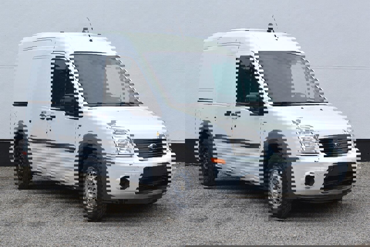 Used 2013 Ford Transit Connect XLT image 1