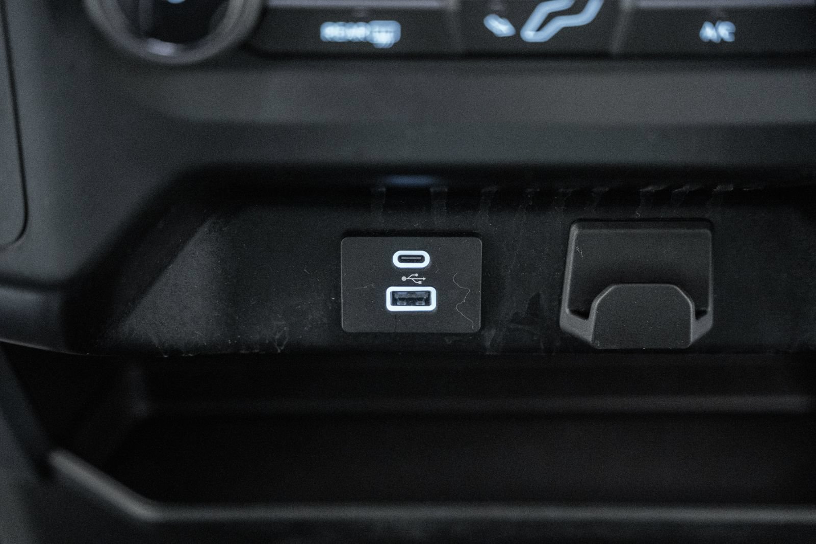 Used 2023 Ford F150 XLT AWD/4WD image 30