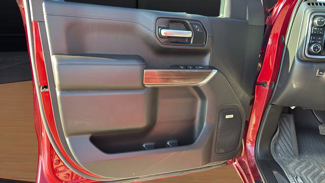 Used 2021 Chevrolet Silverado 1500 LT Trail Boss w/ Convenience Package II image 20