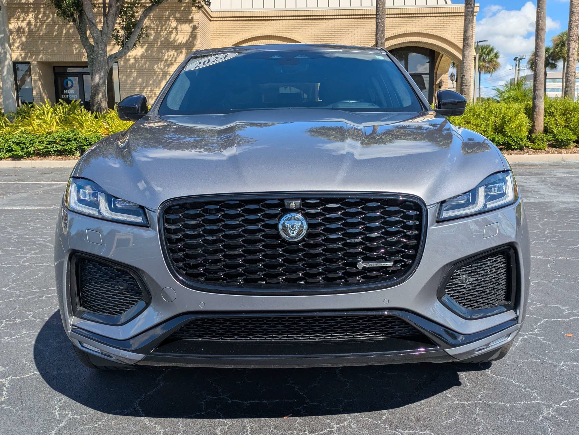 Used 2024 Jaguar F-PACE R-Dynamic S AWD/4WD image 7
