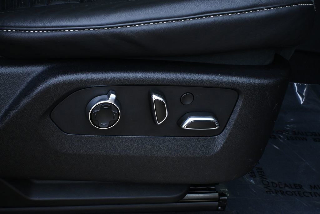 Used 2021 Cadillac Escalade Sport Platinum w/ Heavy-Duty Trailer Package image 37