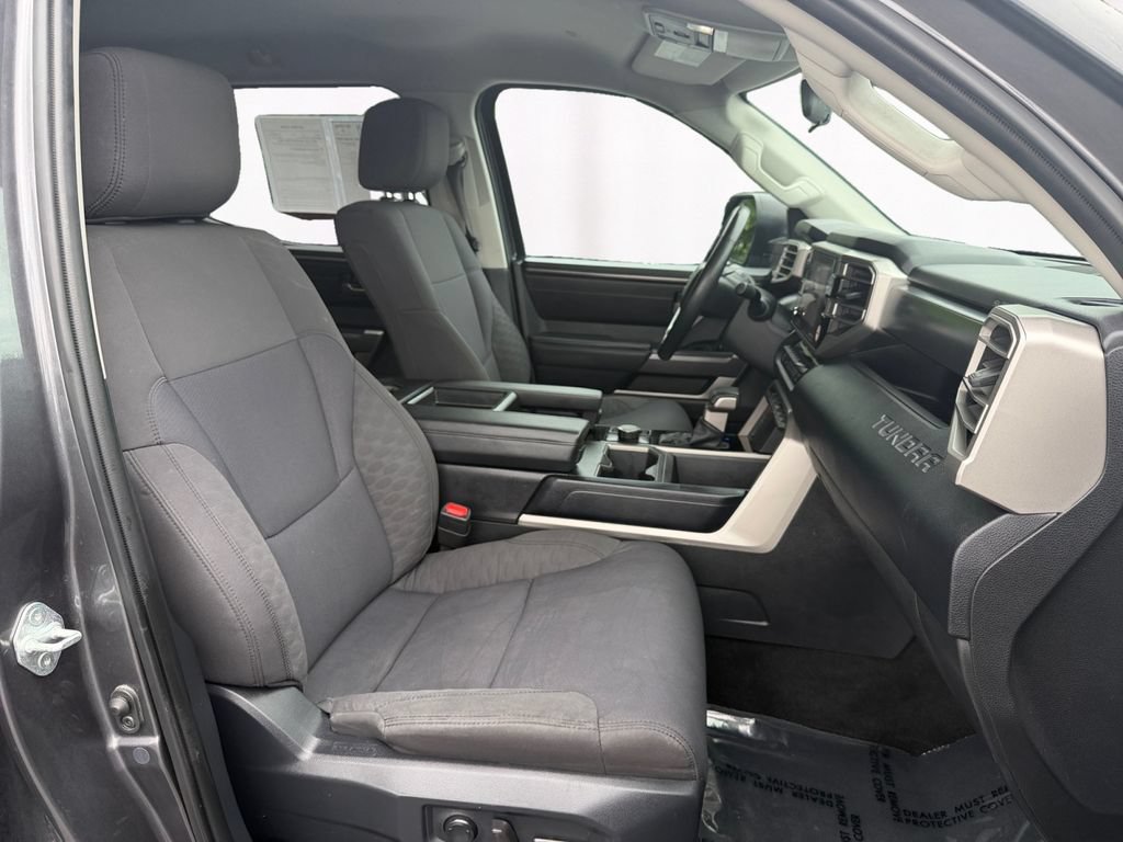 Used 2022 Toyota Tundra SR5 AWD/4WD image 15