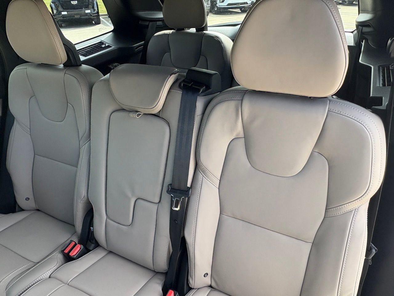 New 2026 Volvo XC90 T8 Ultra w/ Protection Package Premier image 24