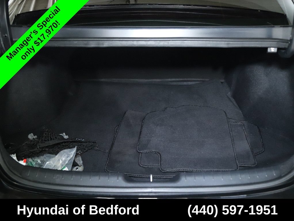 Used 2023 Hyundai Elantra SEL w/ Convenience Package FWD image 31