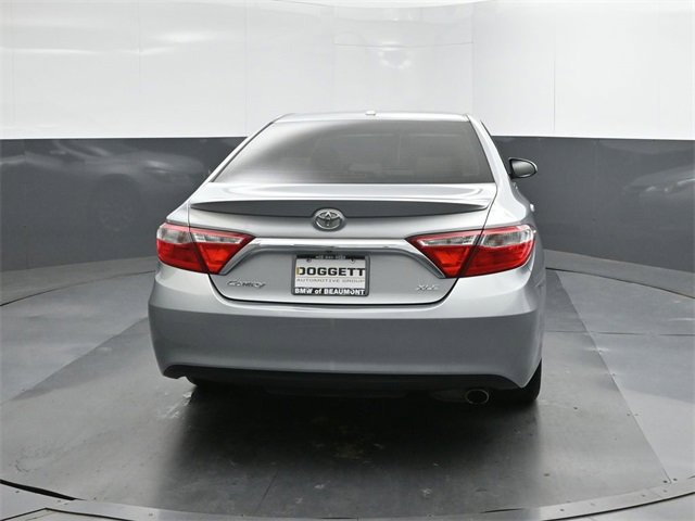 Used 2016 Toyota Camry XLE image 8