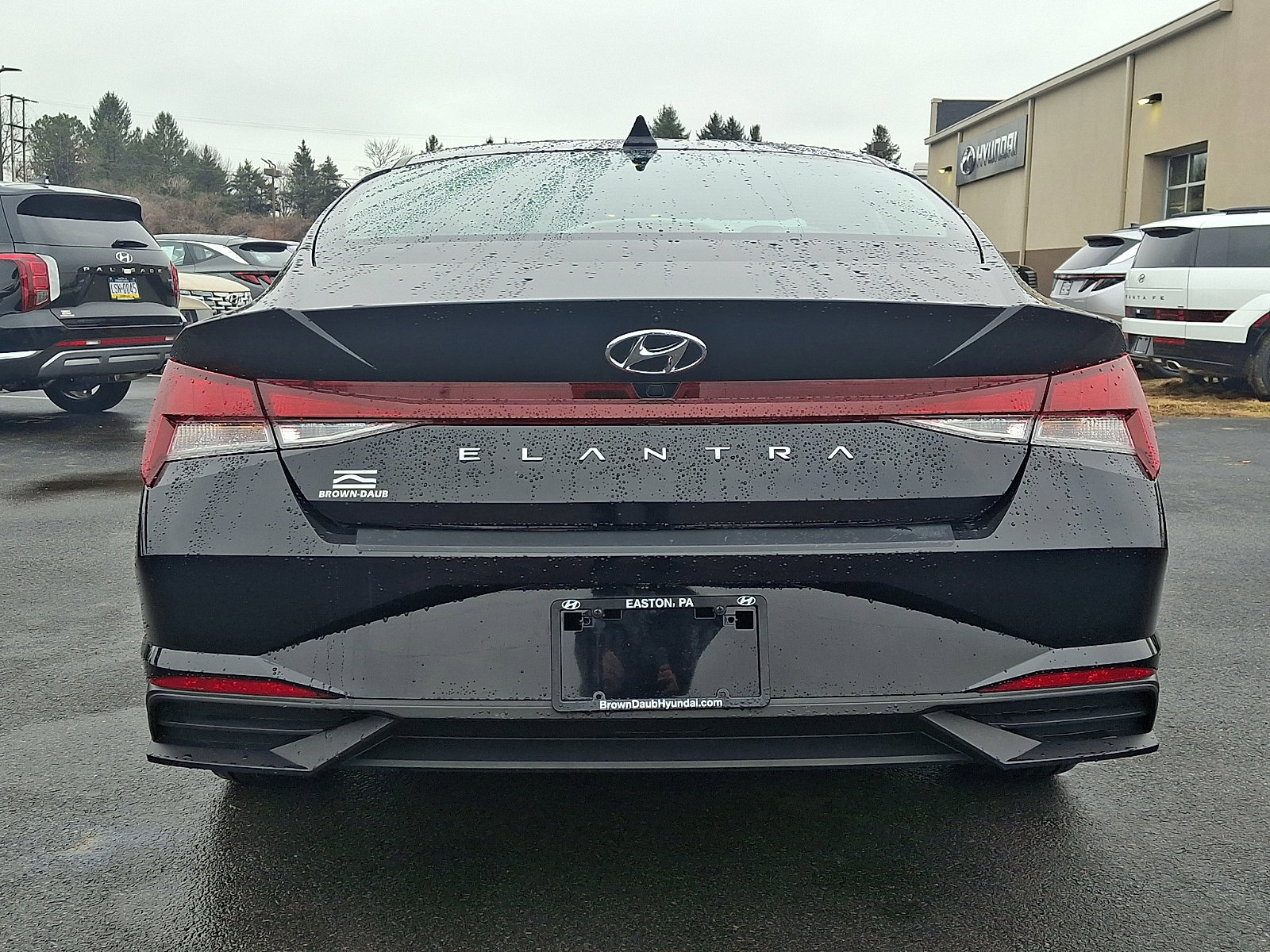 Certified 2023 Hyundai Elantra SEL w/ Convenience Package image 5