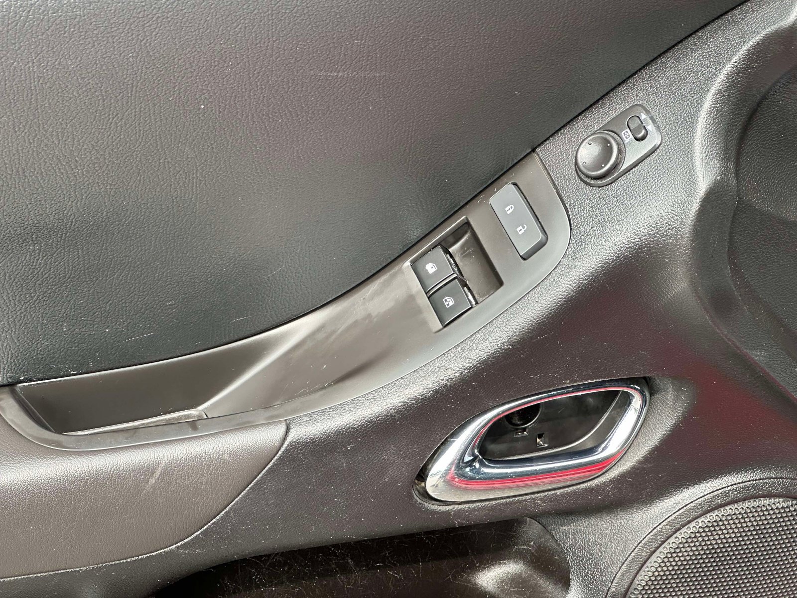 Used 2014 Chevrolet Camaro LT RWD image 18