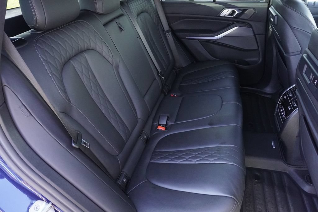 Used 2023 BMW X5 xDrive45e w/ Executive Package AWD/4WD image 27